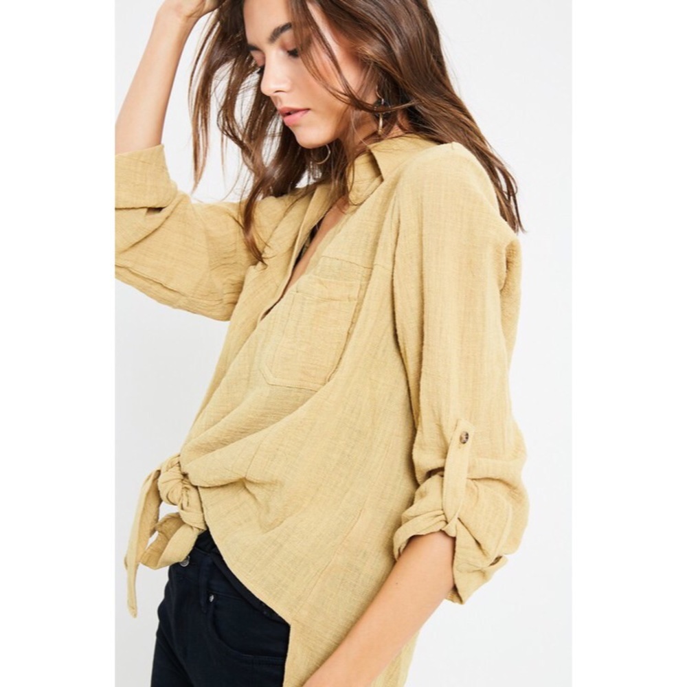 BOUTIQUE CLOSING MAKE AN OFFER - Picture 2 of 5